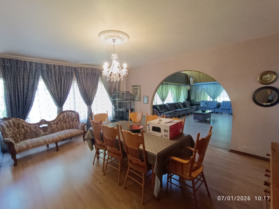 5 Bedroom Property for Sale in Wilkeville North West